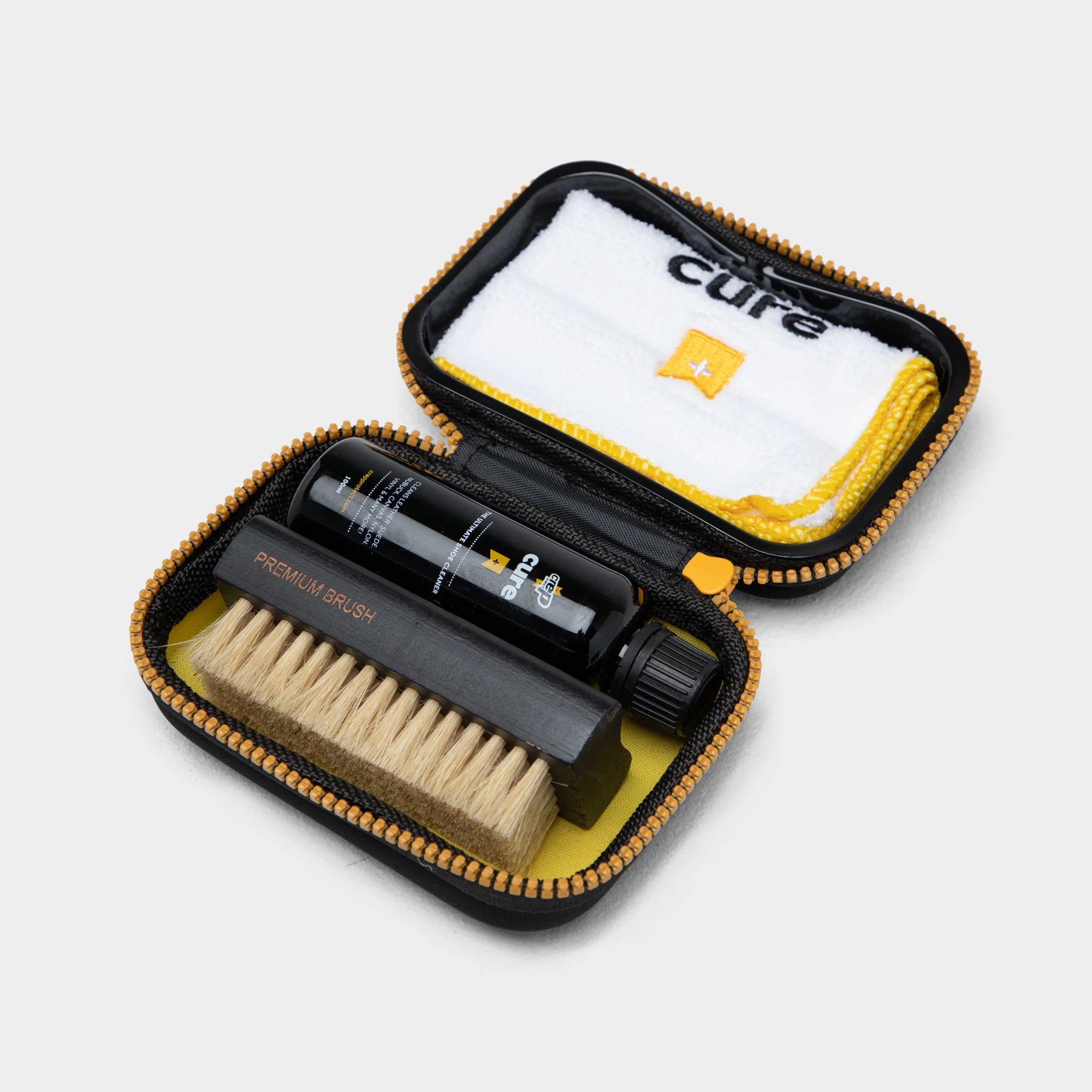 CREP PROTECT CURE ULTIMATE CLEANING KIT