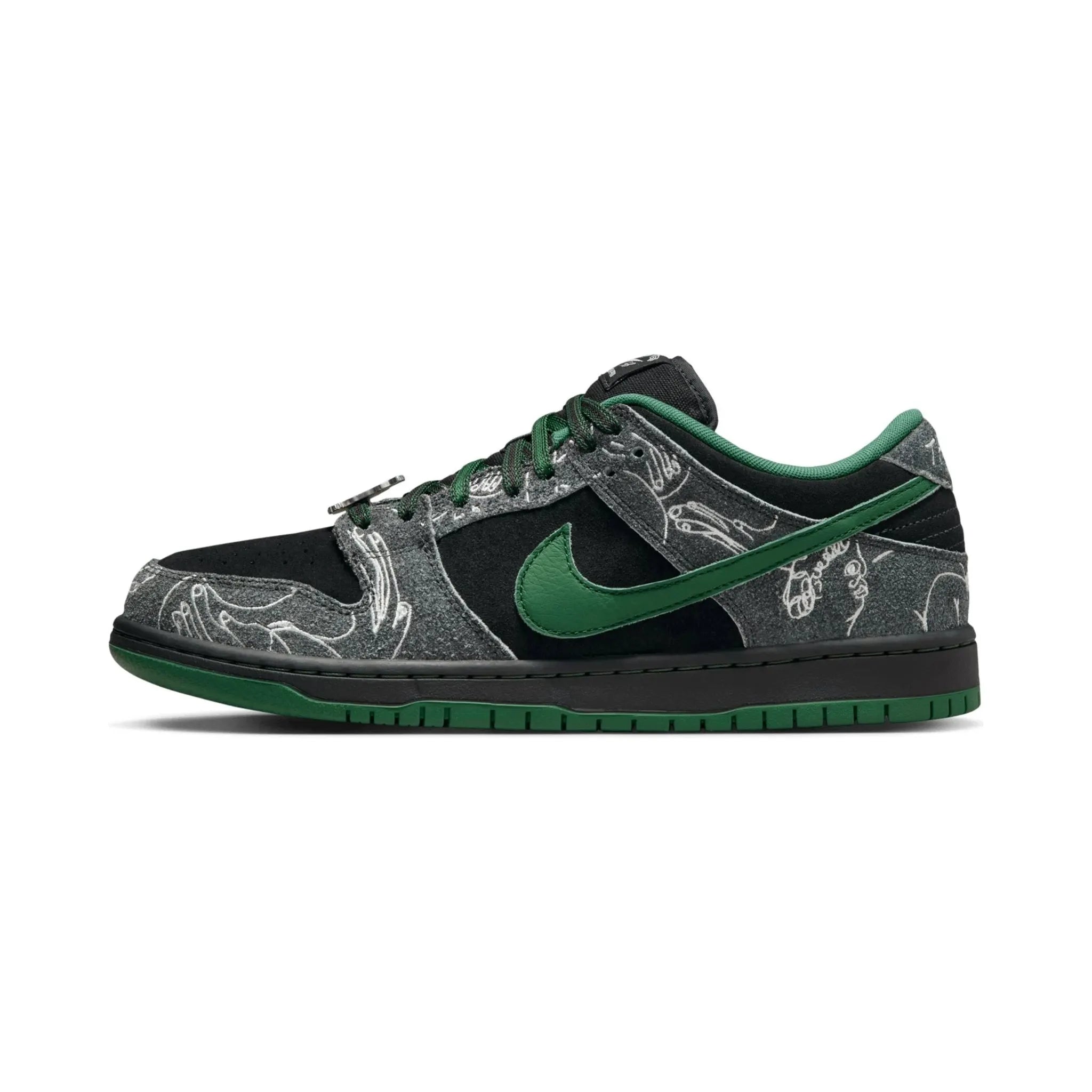 Nike SB DUNK LOW
"There Skateboards"