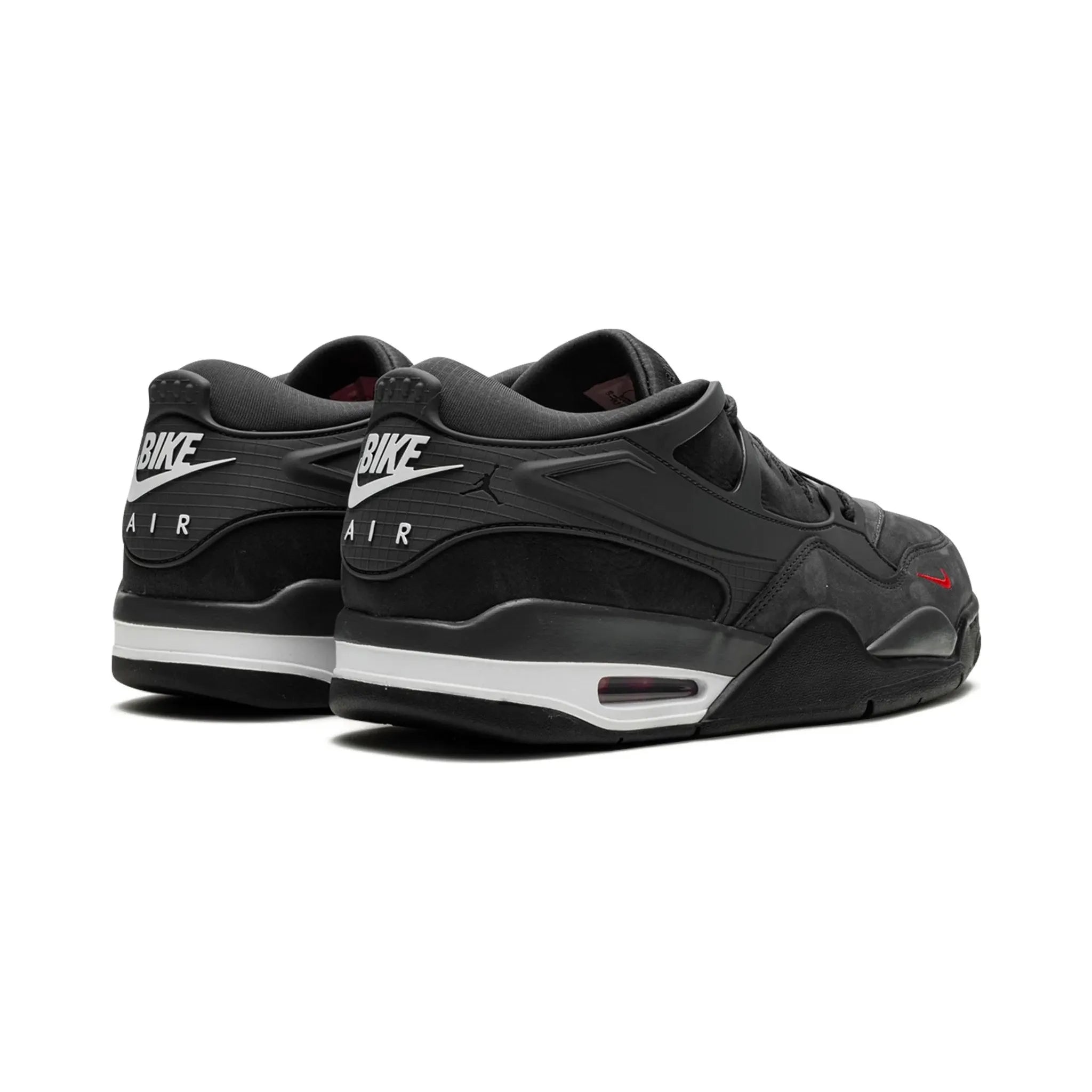 AIR JORDAN 4 RM
"Nigel Sylvester - Driveway Grey"
