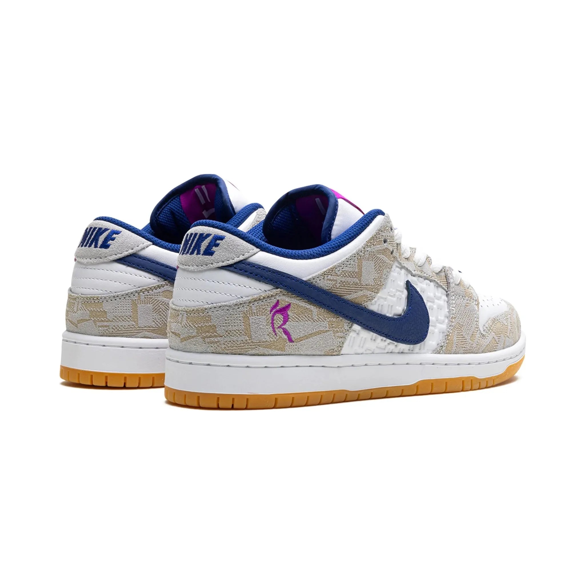 NIKE SB DUNK "Rayssa Leal"