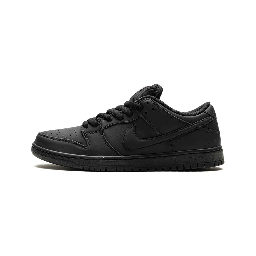 Nike SB SB Dunk "Triple Black"