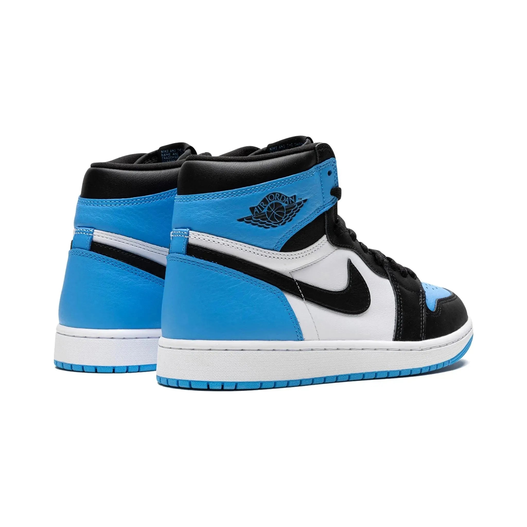 Air Jordan 1 HIGH OG “Unc Toe”