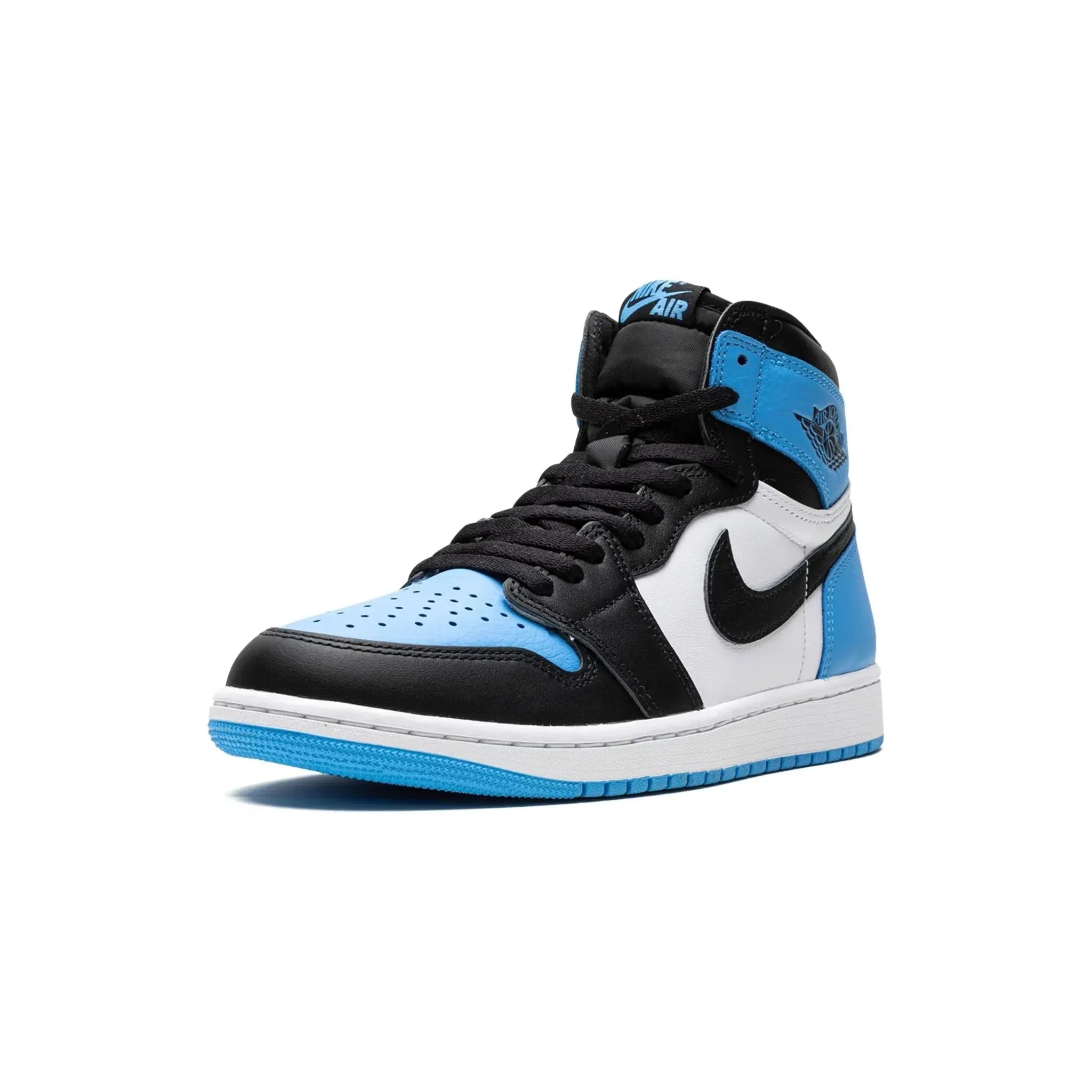Air Jordan 1 HIGH OG “Unc Toe”