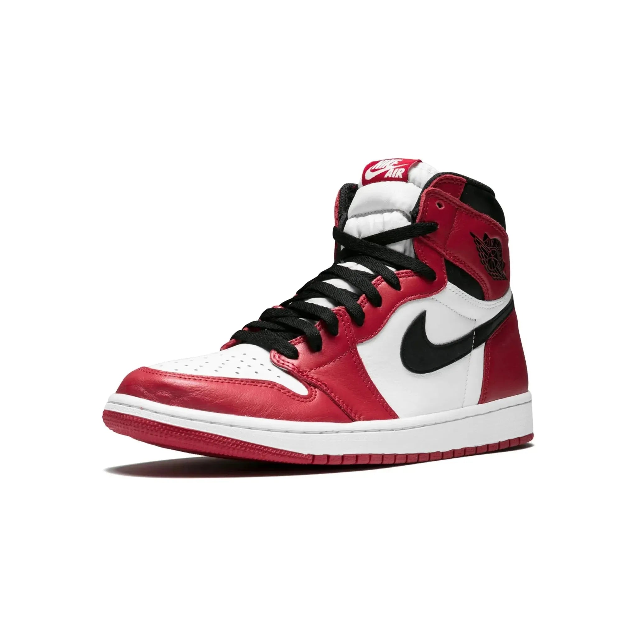 Jordan 1 High “Chicago” (2015)
