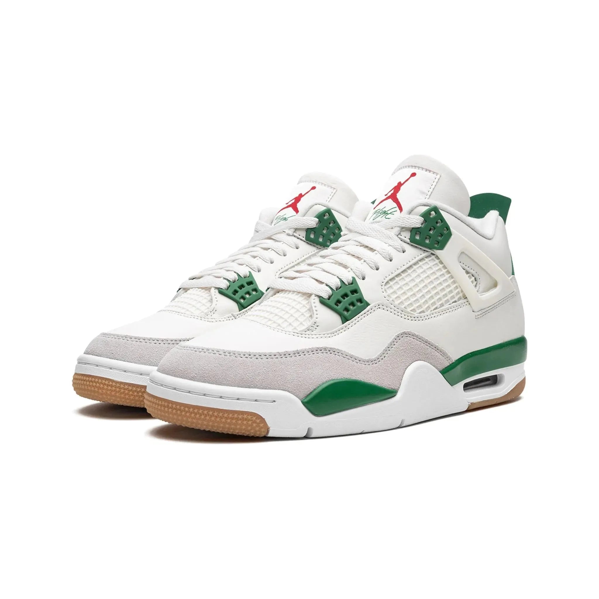 Jordan 4 SB “Pine Green”