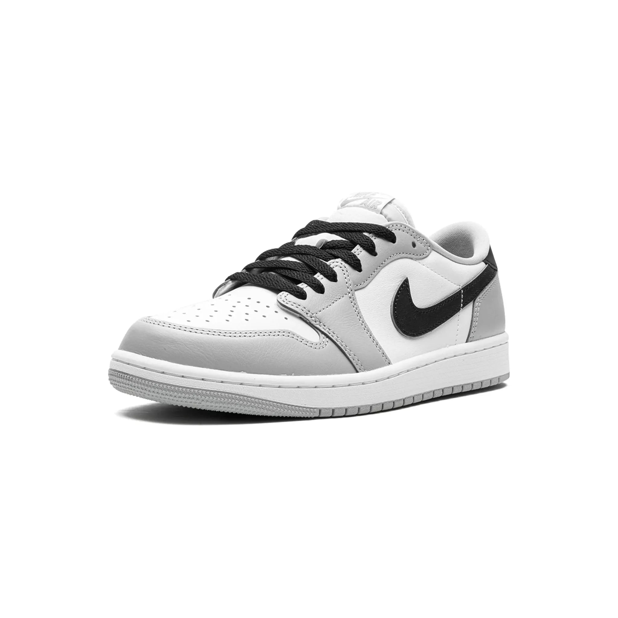 Jordan 1 Retro Low OG
Barons