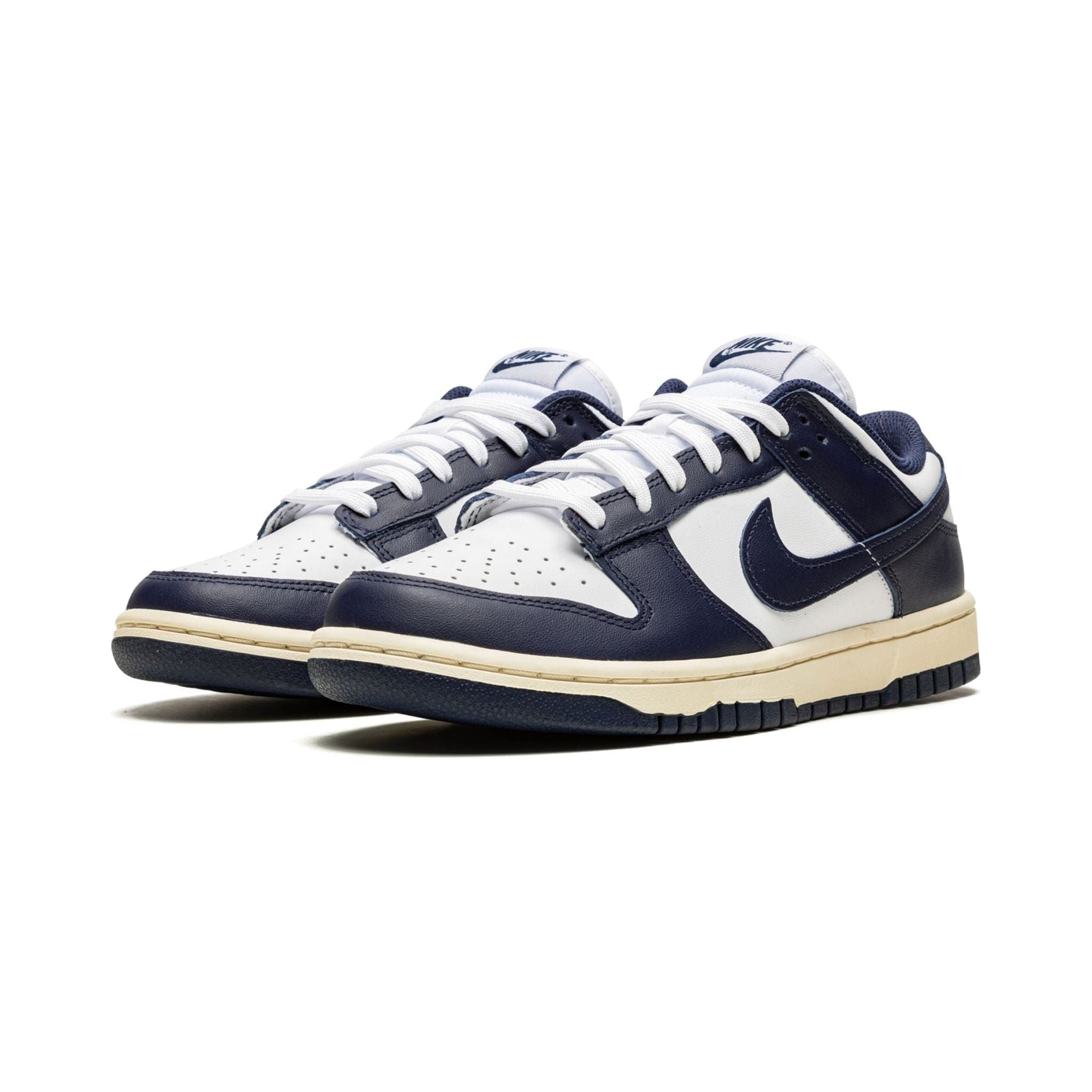 Nike Dunk Low "Vintage Navy" (W)