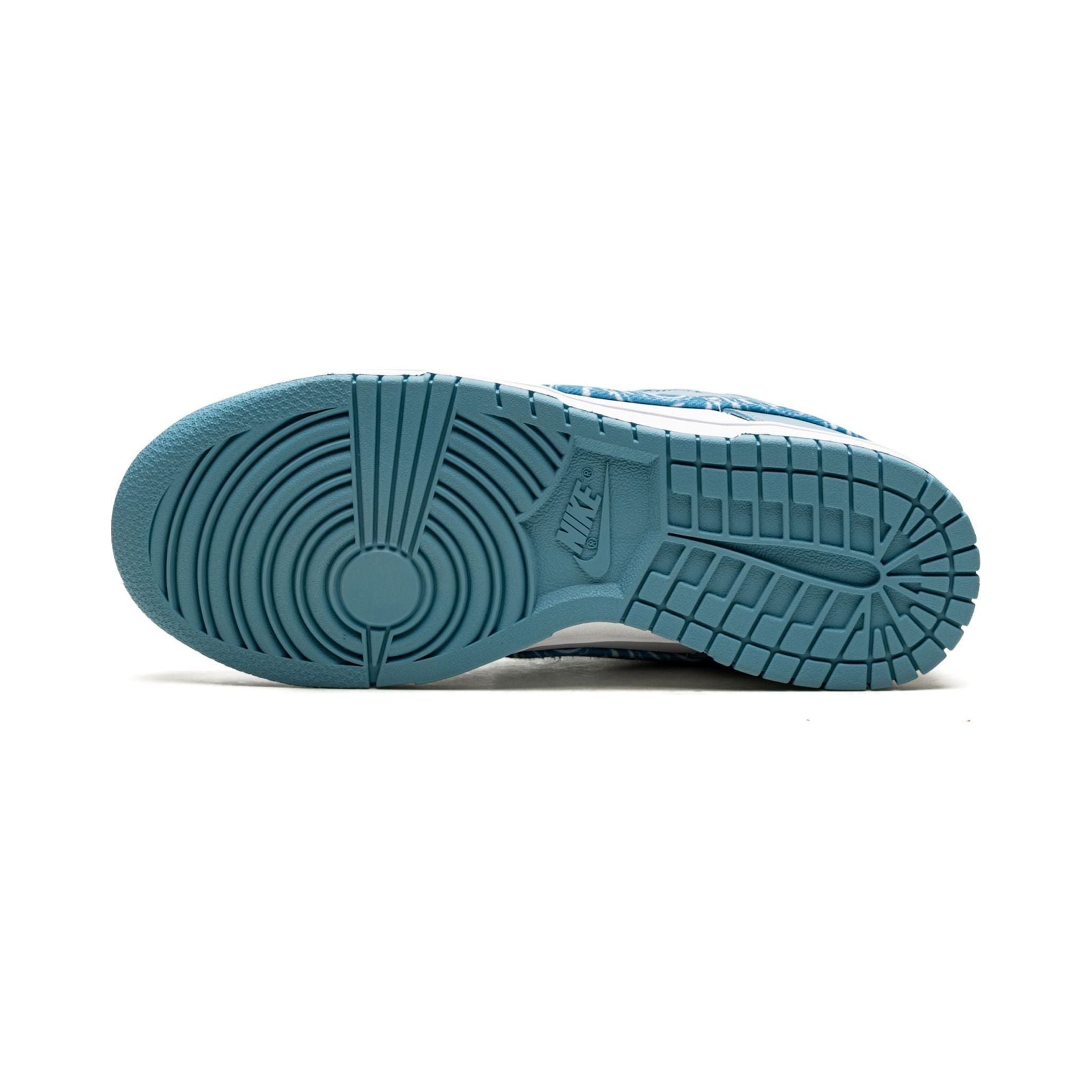Nike Dunk Low "Essential Paisley Pack Worn Blue" (W)