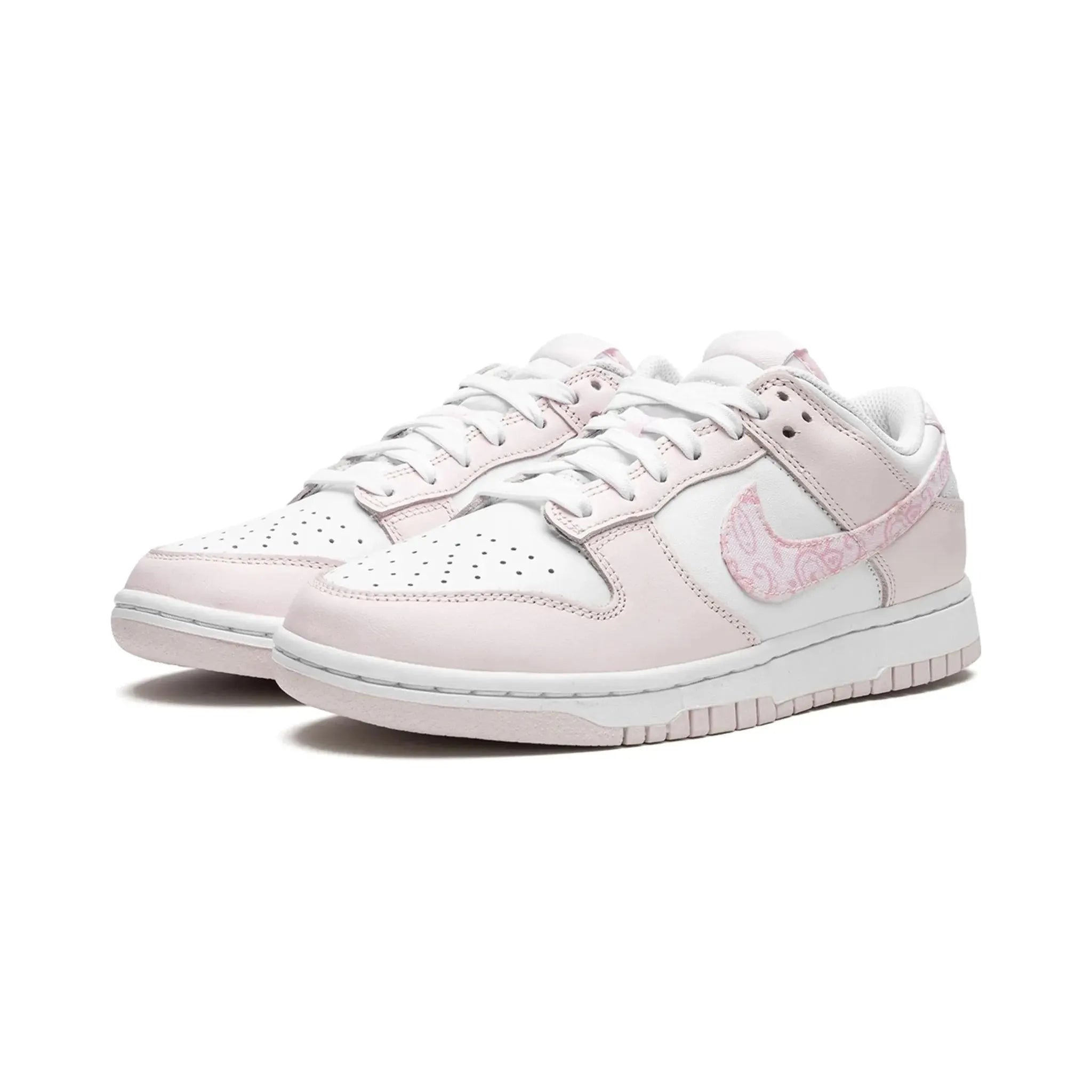 Nike Dunk Low "Pink Paisley" (W)