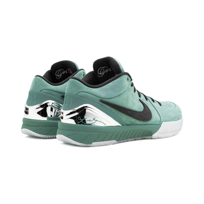 Nike Kobe 4 Protro
Girl Dad