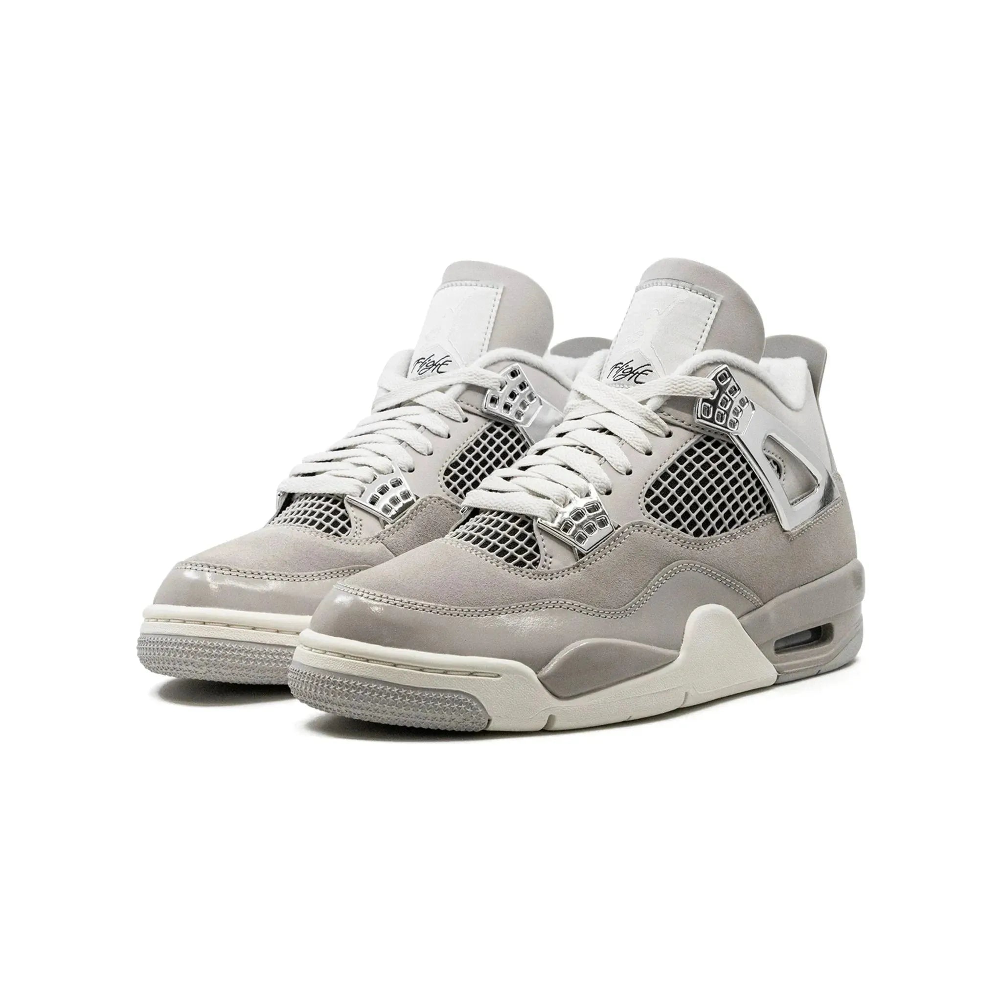 Air Jordan 4 WMNS “Frozen Moments”