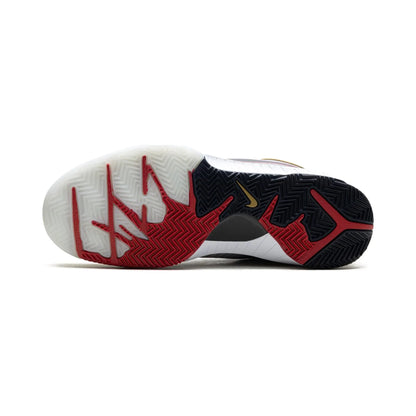 Nike ZOOM KOBE 4
"Gold Medal"