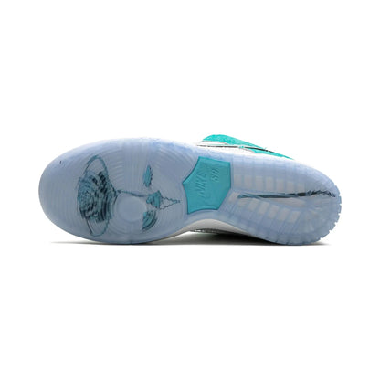 Nike SB DUNK LOW PRO QS
"April Skateboards