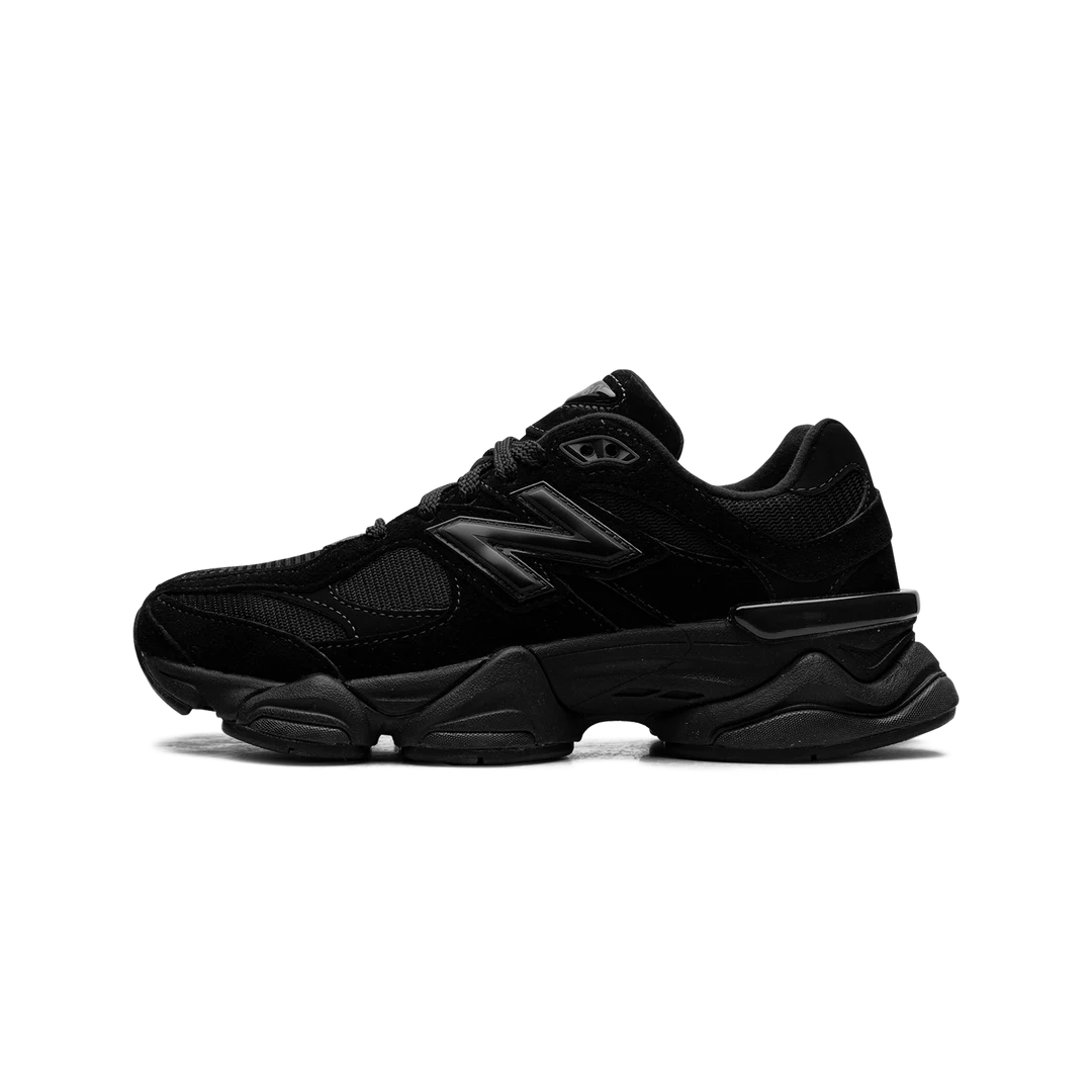 New Balance 9060 "Triple Black"