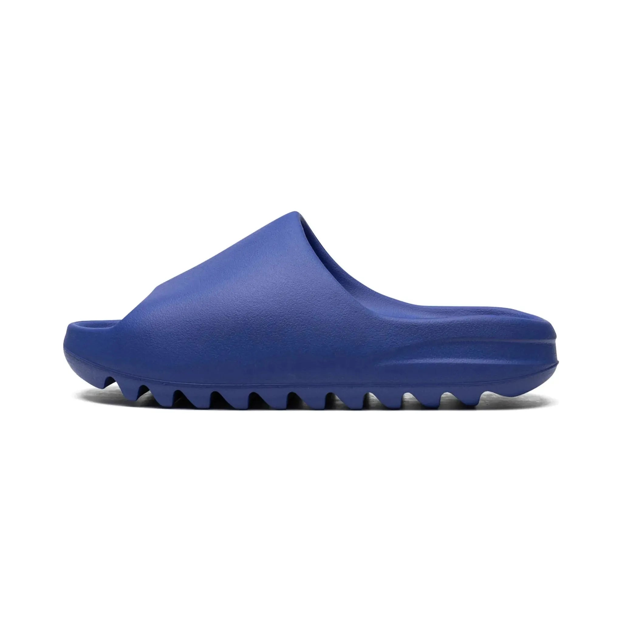 Yeezy Slide “Azure” – Nine6ixe