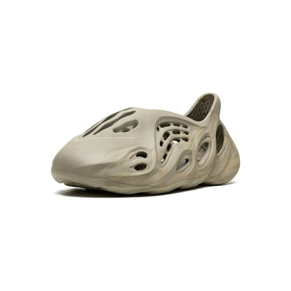 YEEZY Foam RNNR “Stone Sage”