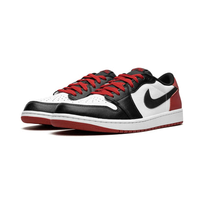 Air Jordan 1 Low “Black Toe”