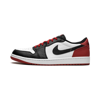 Air Jordan 1 Low “Black Toe”