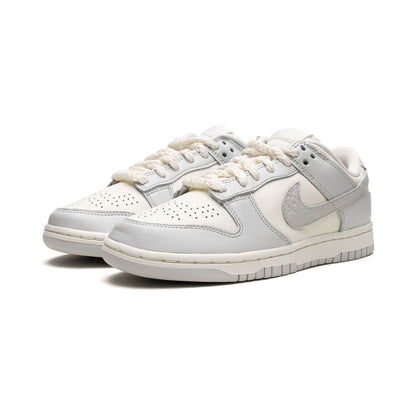WMNS Nike Dunk Low "Needlework" (W)