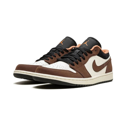 Jordan 1 Low “Mocha”