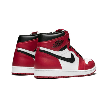 Jordan 1 High “Chicago” (2015)