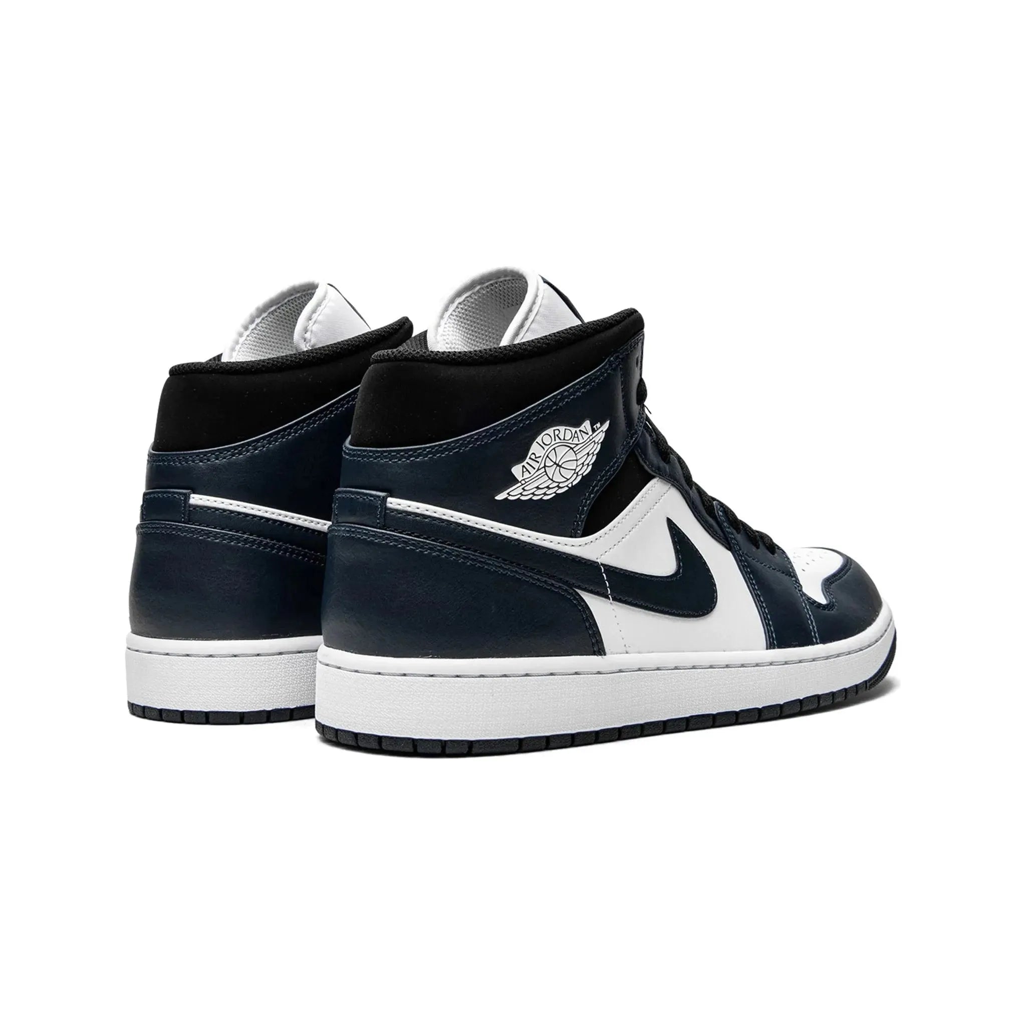 Jordan 1 Mid “Navy”