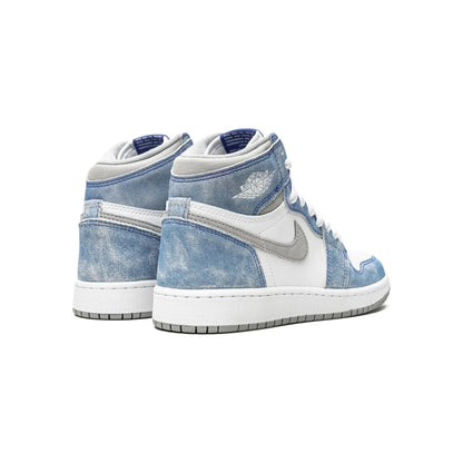 Jordan 1 Retro High  “Hyper Royal” (GS)