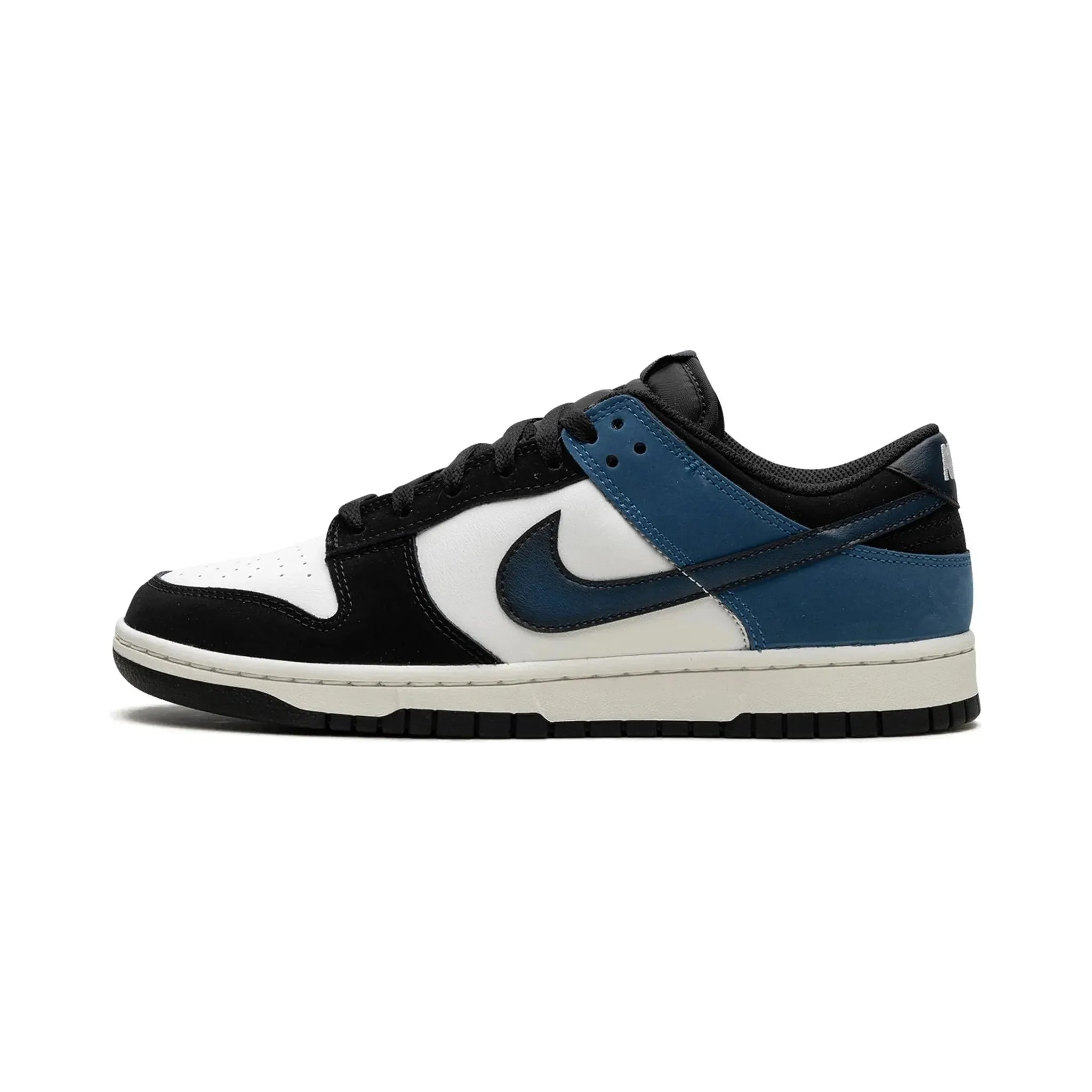 Nike Dunk low “Industrial Blue”