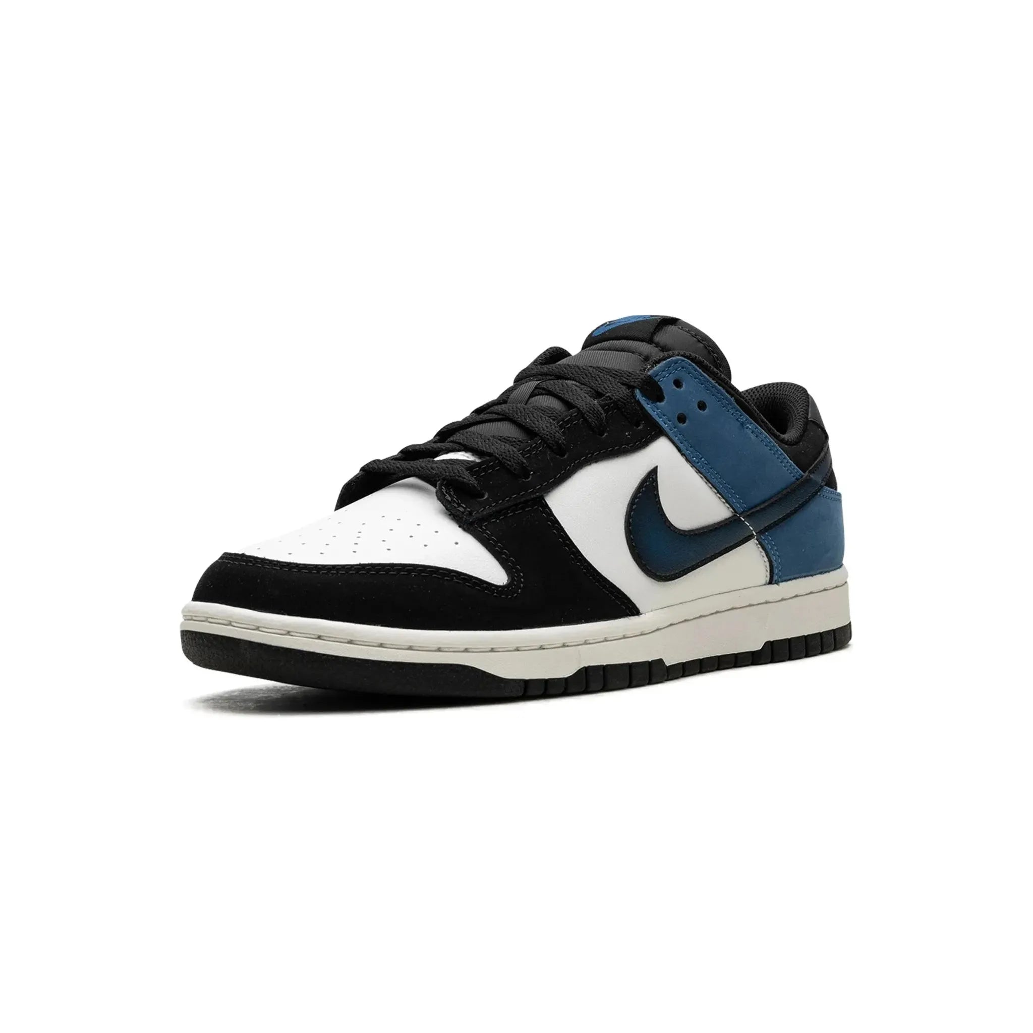 Nike Dunk low “Industrial Blue”